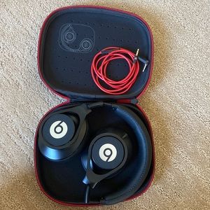 Beats By Dre Executive Headphones